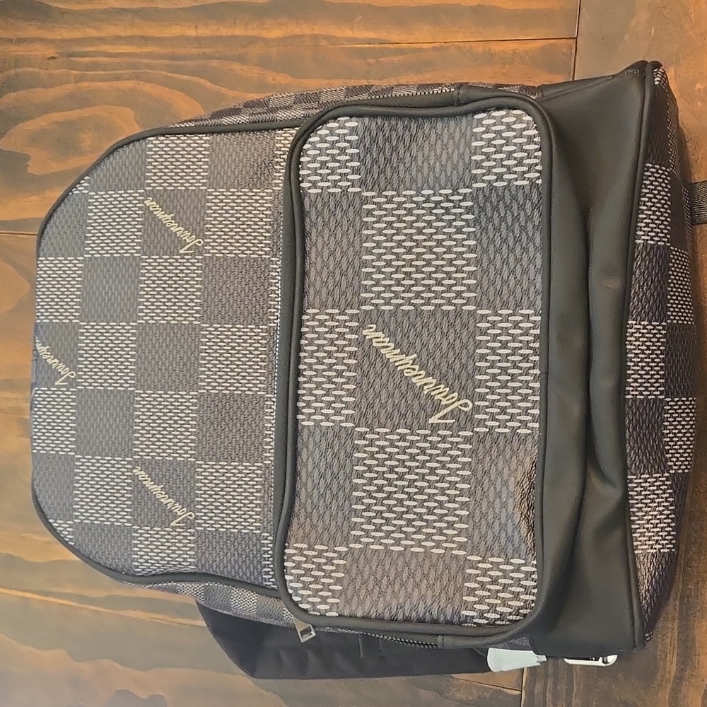 FAUX LEATHER Black and Gray Checkered Men's Backpack
